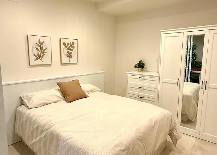 Almogavares 36 Apartment *